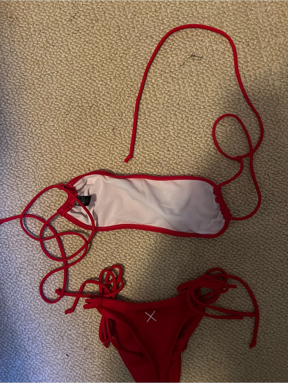 Boutine LA Red String Bikini Set - Picture 3 of 3